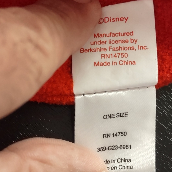 Disney Mickey Mouse Toddler Beanie Touque - Picture 5 of 5